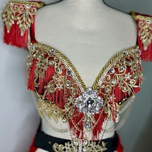 Ringmaster, Lion Tamer Top